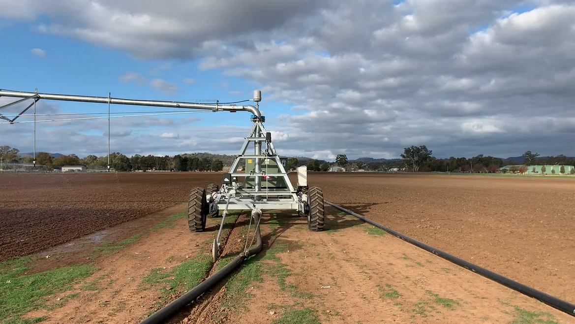 Center Pivot and Linear Irrigation System(图15)